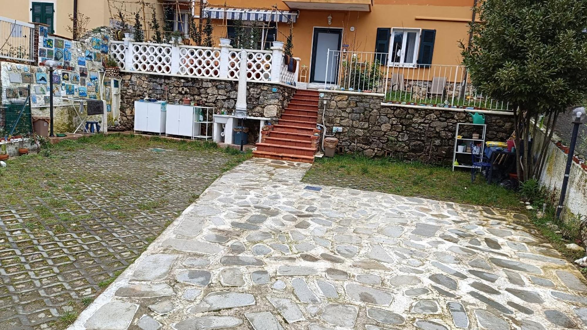 La Graziosa Dorata Lerici San Lorenzo Villa Indipendente 2 Persone Parcheggio Gratuito Buitenkant foto